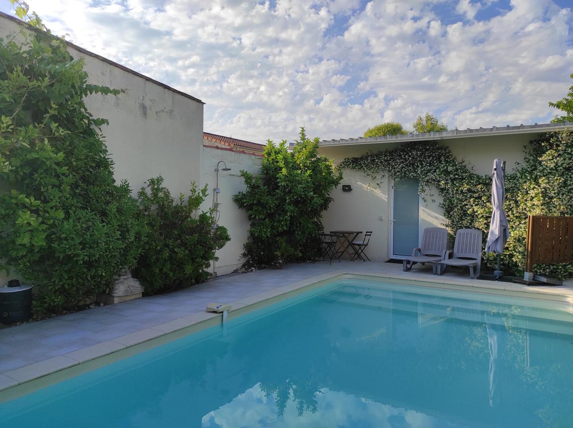 Chambre Direct Piscine Talence Buitenkant foto